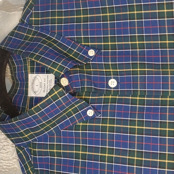 Brooks Brothers 1818 Large Men's Button Down Long-sleeved Shirt. - Picture 4 of 6